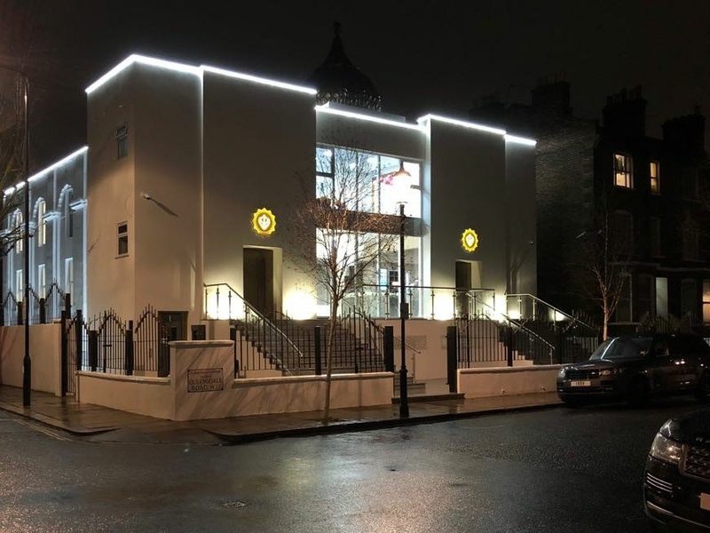 The Gurdwara lit up at night